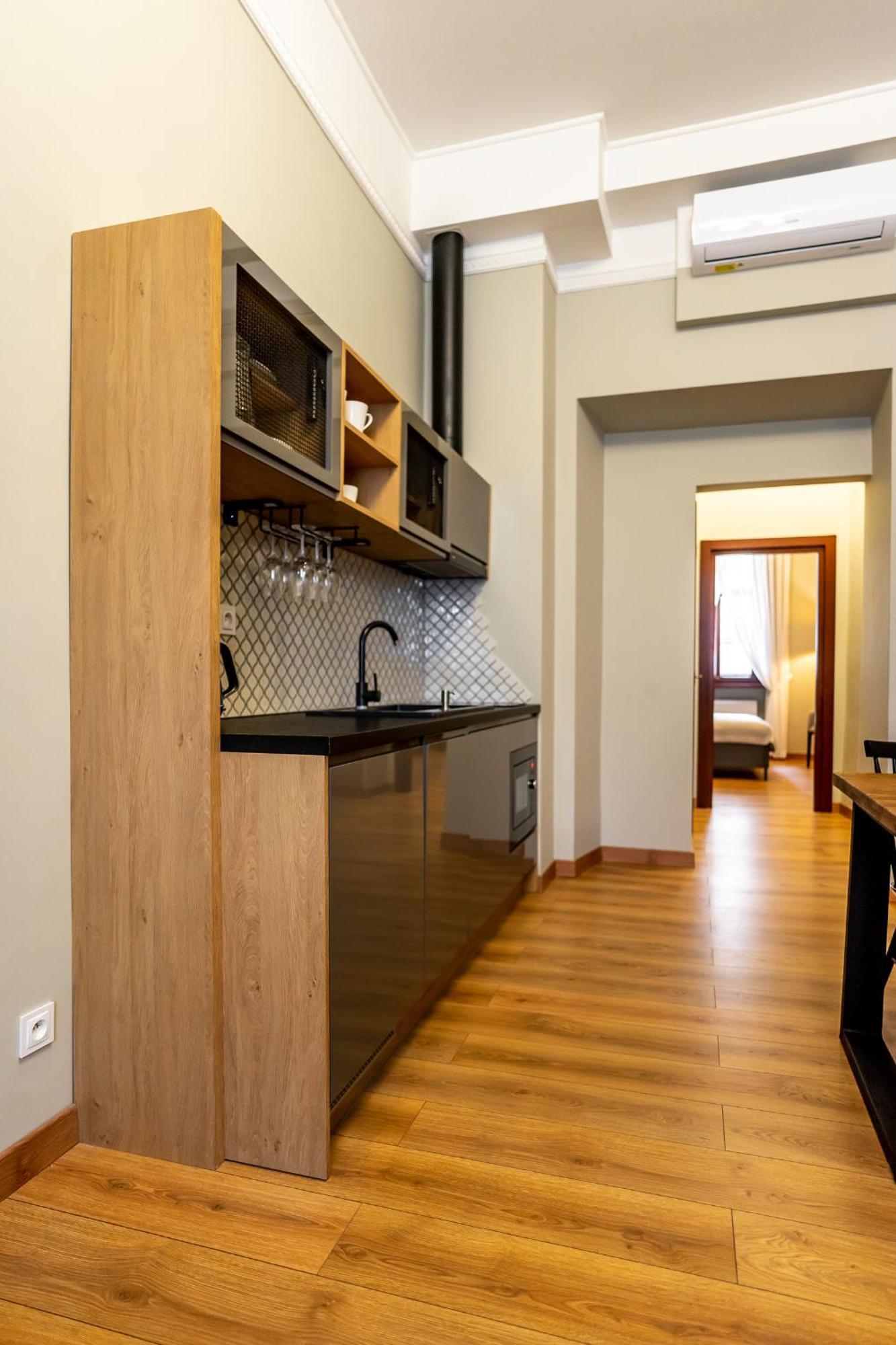 Old Town Ac Apartments Main Raiway Station Kraków Exteriör bild